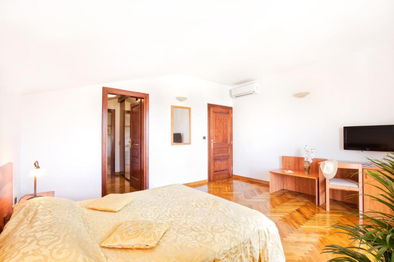 Villa Sveta Eufemija Bed End Breakfast I Rovinj Exteriér fotografie